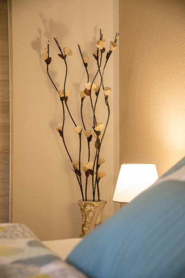 Iris Room & Apartment Слунь Екстер'єр фото